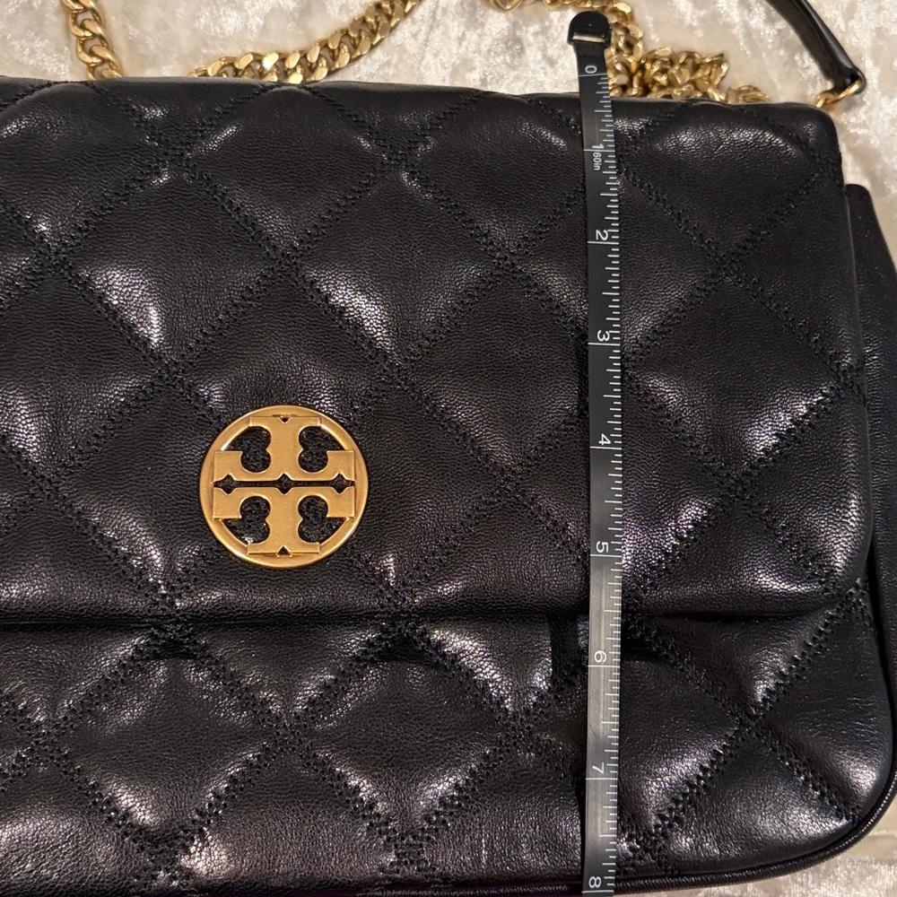 Tory Burch Black Quilted Leather Shoulder Bag- new - Picture 13 of 14